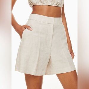 Aritzia White Wilfred Alanya Linen Short